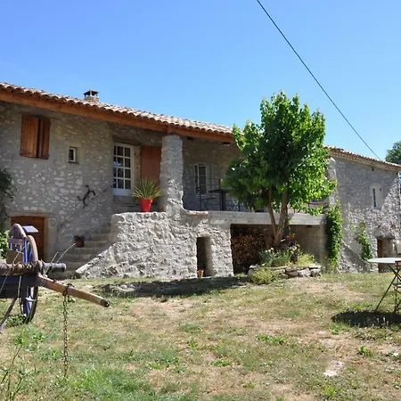 Le Hameau Des Liesses
